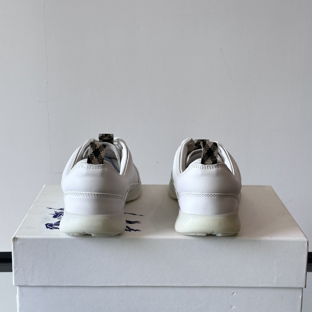 LEATHER MATRIX SNEAKERS IN WHITE - BBR133