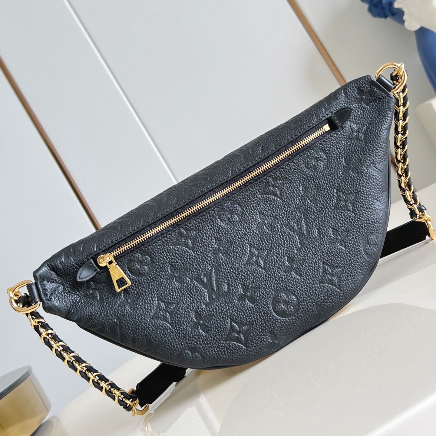 HIGH RISE PM BUMBAG BLACK COWHIDE LEATHER M14353