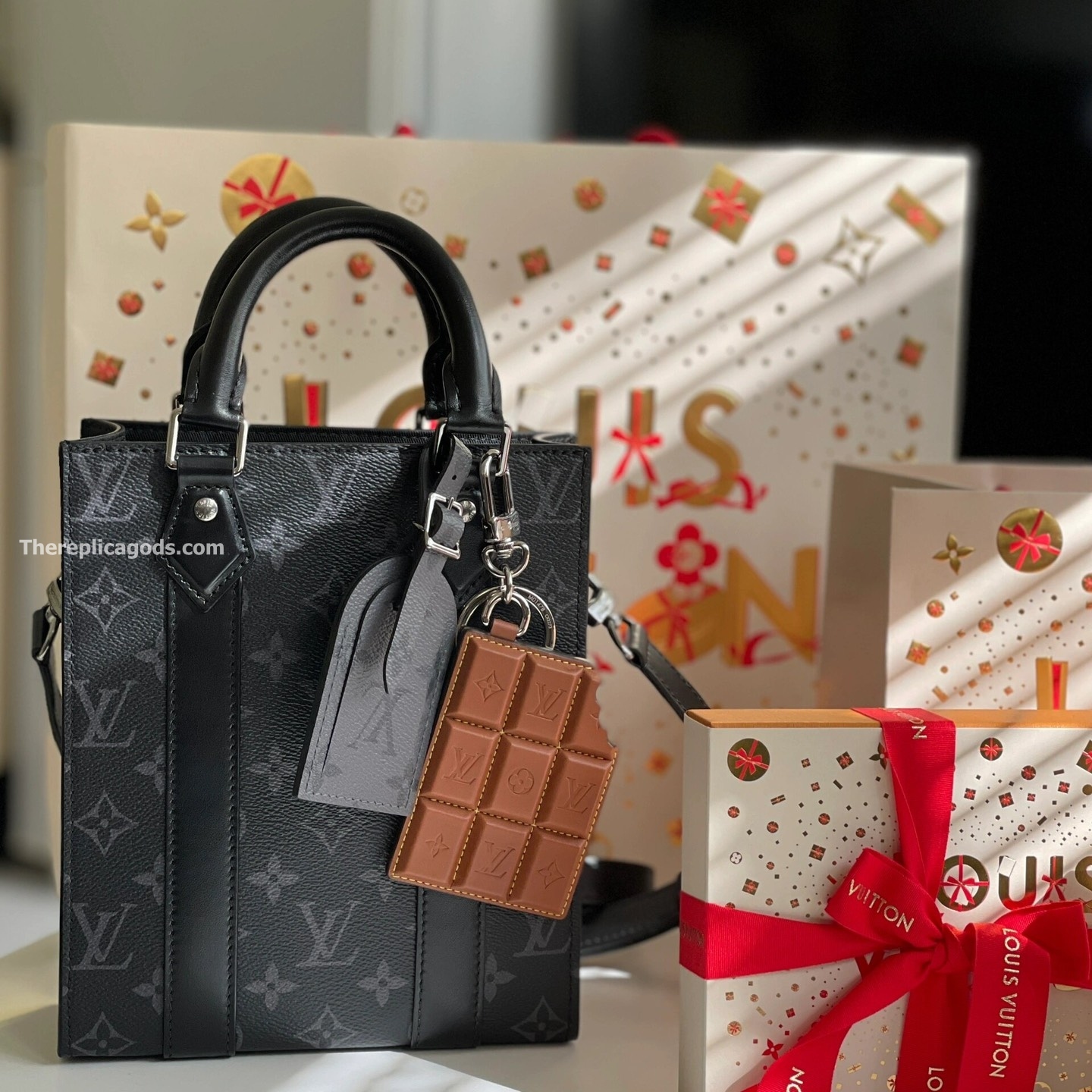 CHOCOLATE BAR FIGURINE KEY HOLDER AND BAG CHARM M01478
