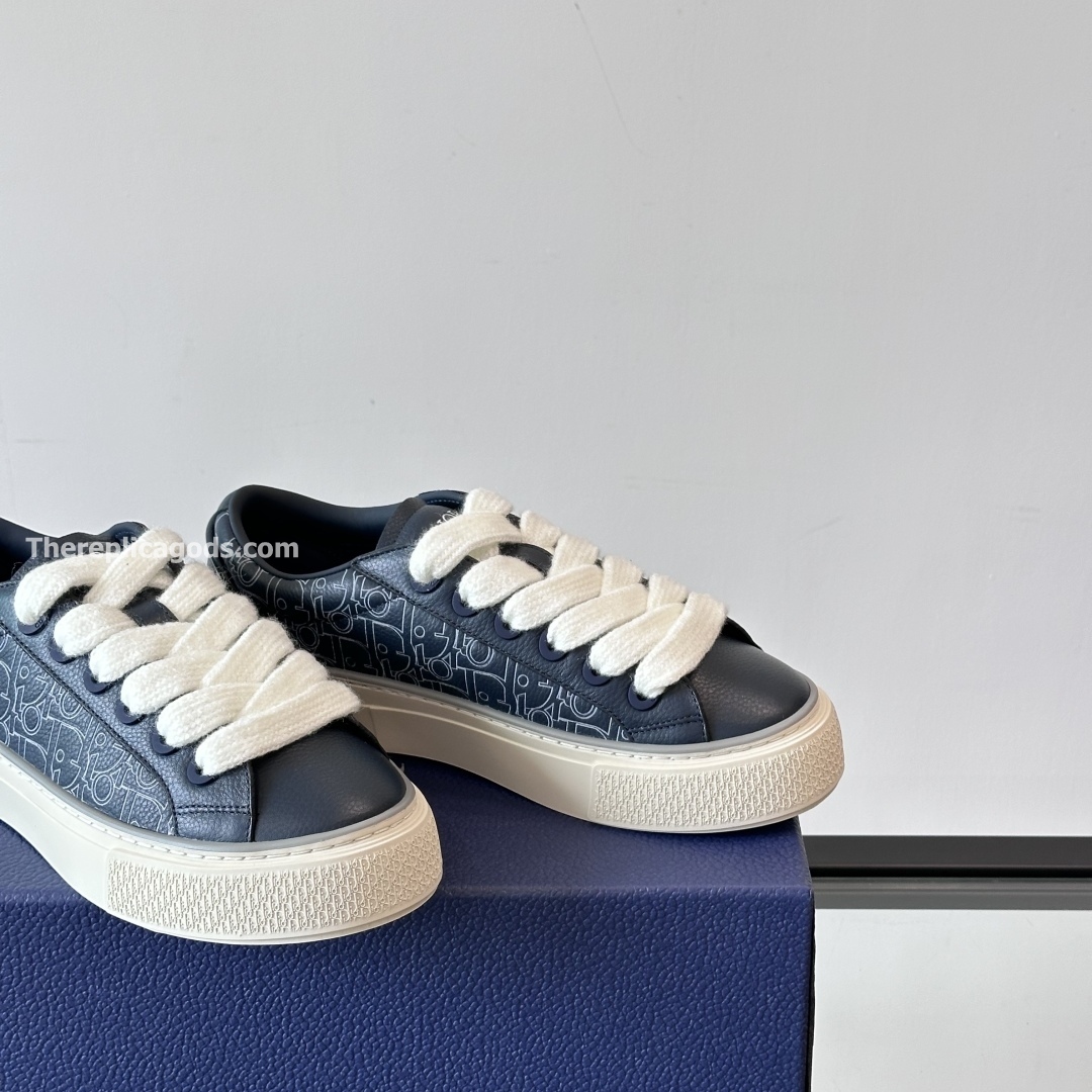 B33 SPIN SNEAKERS NAVY BLUE GRAINED CALFSKIN AND NAVY BLUE GRAVITY OUTLINE LEATHER - CD415