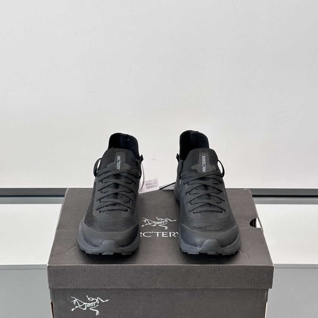 NORVAN SL 3 SNEAKERS IN BLACK