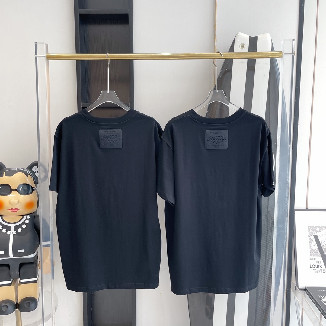 AIRPLANE PRINTED T-SHIRT IN BLACK - TP584