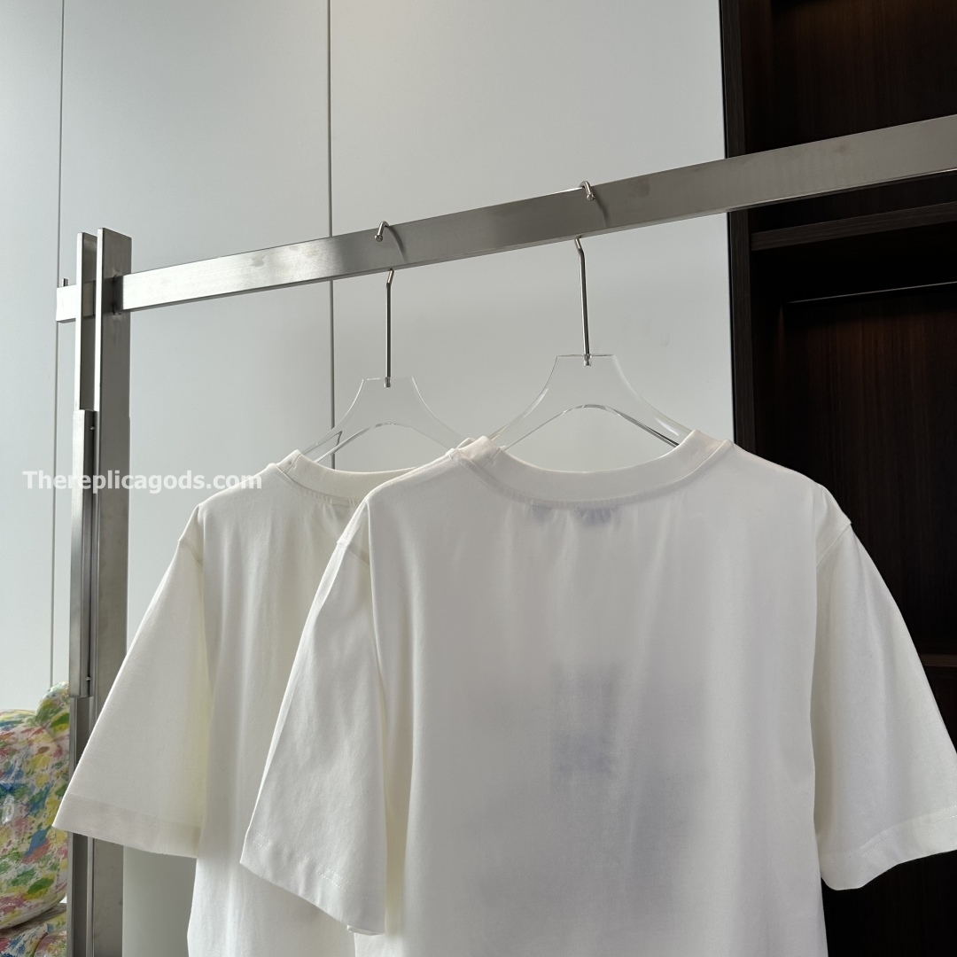 CROSS STITCH EKD​ COTTON T-SHIRT IN WHITE - TP588