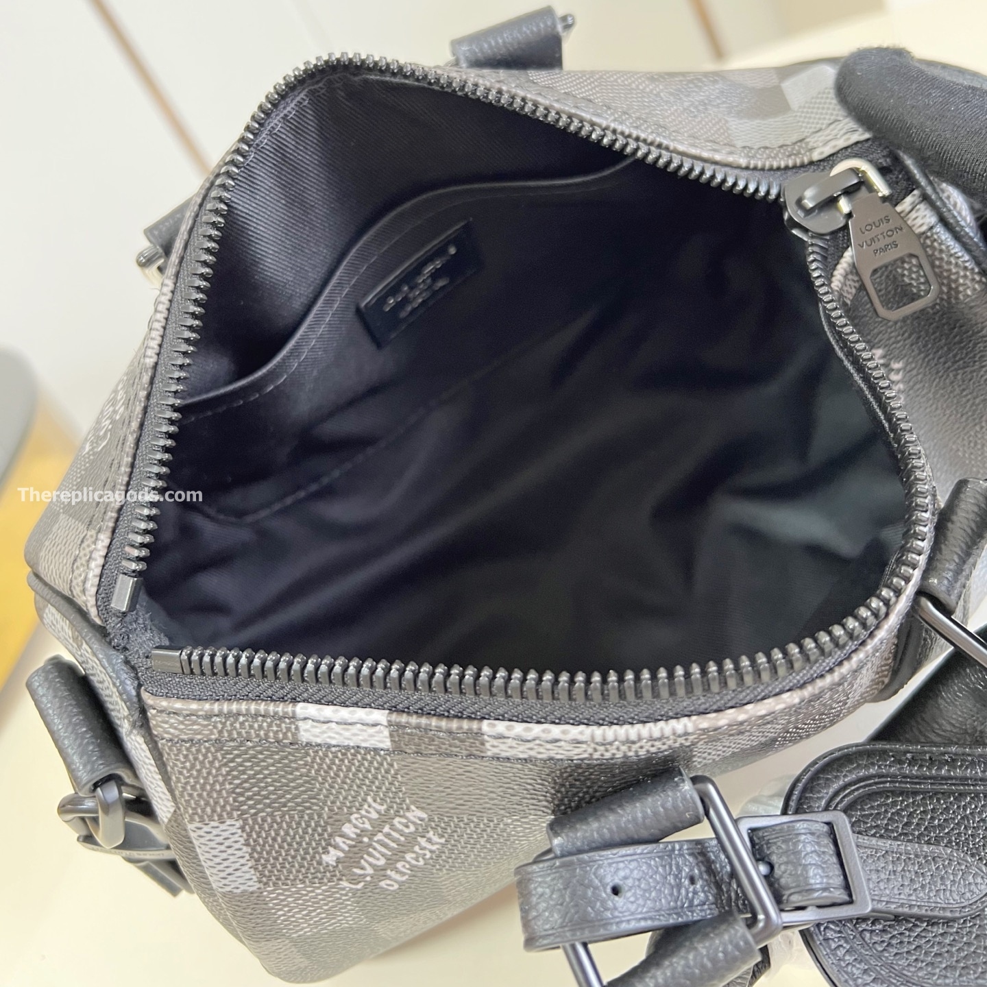 CHRISTOPHER MM BACKPACK BLACK DAMOFLAGE BLACK CANVAS M14952