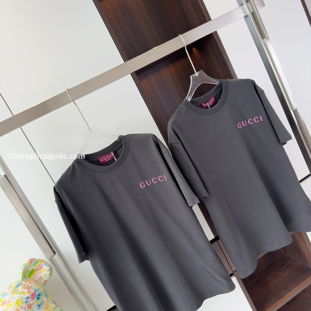 LOGO PRINTED COTTON T-SHIRT IN BLACK - TP609