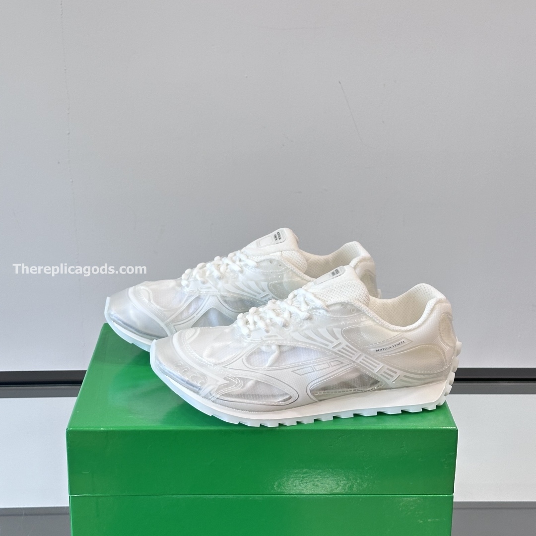 ORBIT FLASH SNEAKERS IN WHITE - BV27