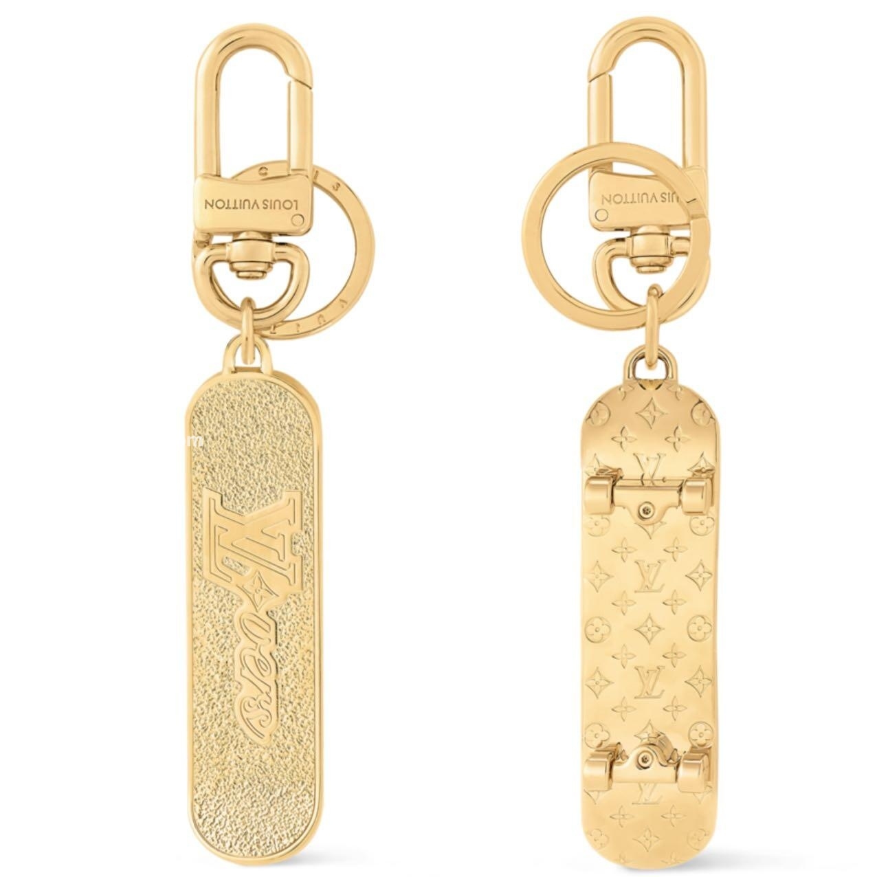 SKATE KEY HOLDER AND BAG CHARM M02187