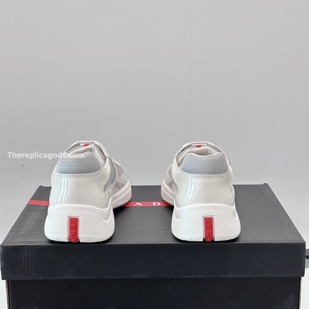 AMERICA'S CUP SNEAKERS IN GREY AND WHITE - PD221