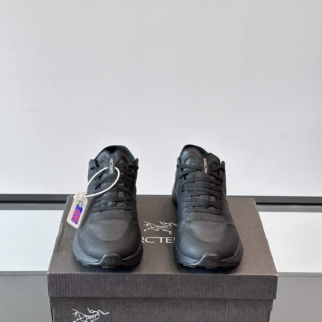 NORVAN SL 2 SNEAKERS IN BLACK