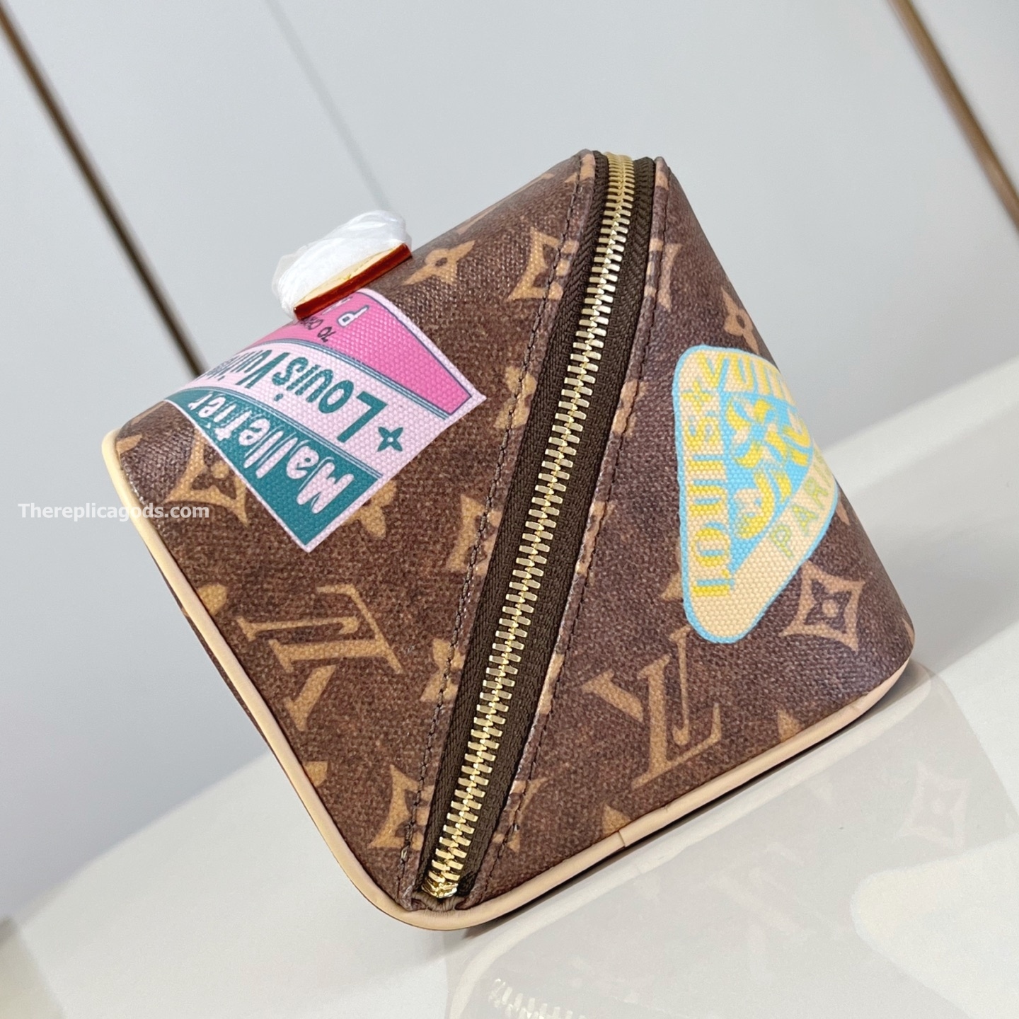 TOILETRY BAG 2 COMPARTMENTS BROWN MONOGRAM CANVAS M14744