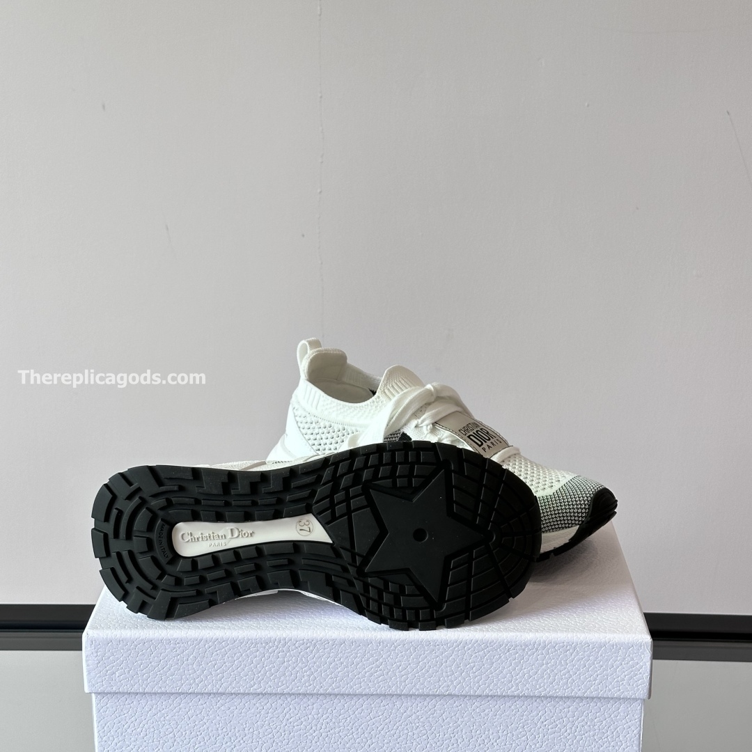 RUN'N'DI0R SNEAKERS WHITE AND BLACK TECHNICAL MESH - CD404