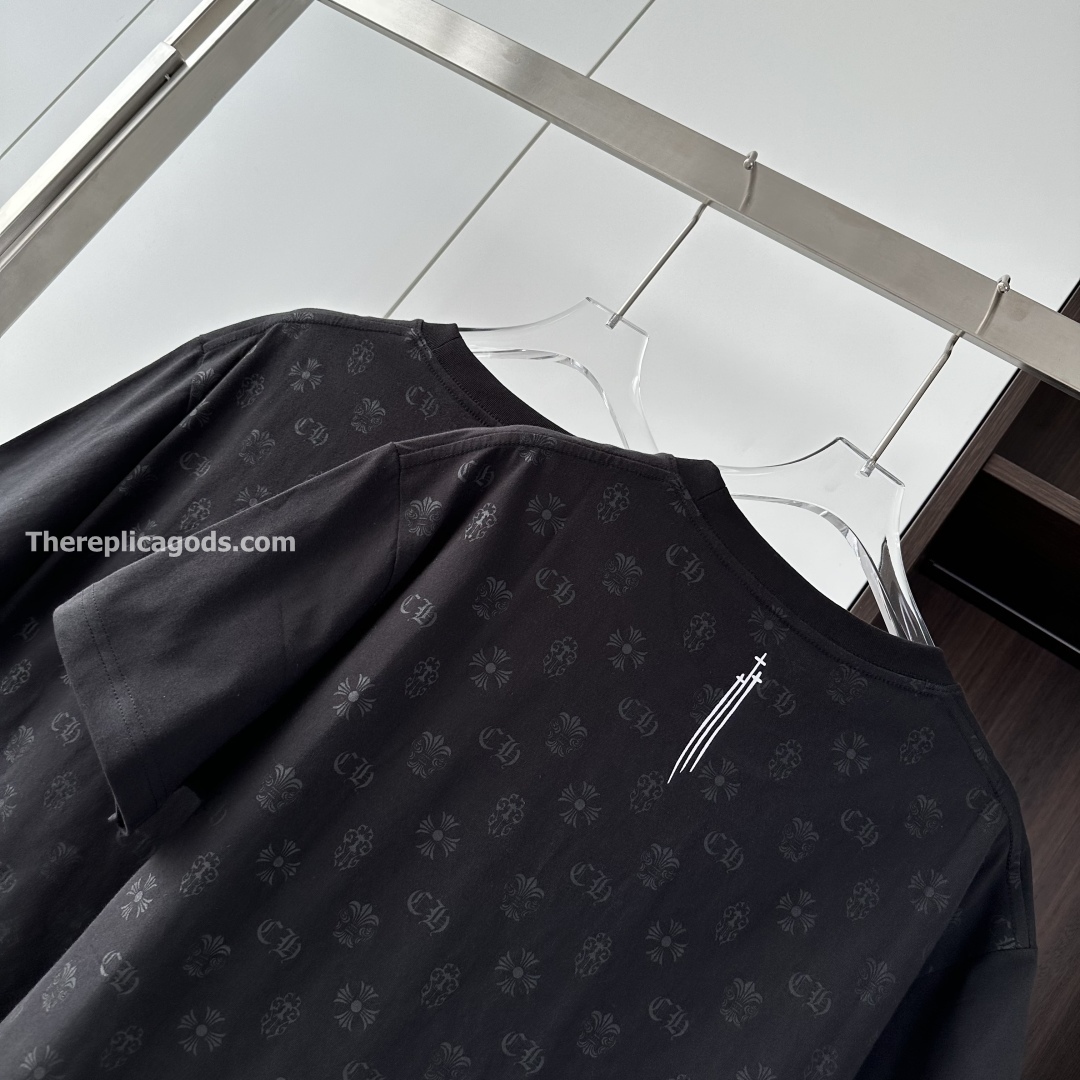 CROSS T-SHIRT IN BLACK - TP591
