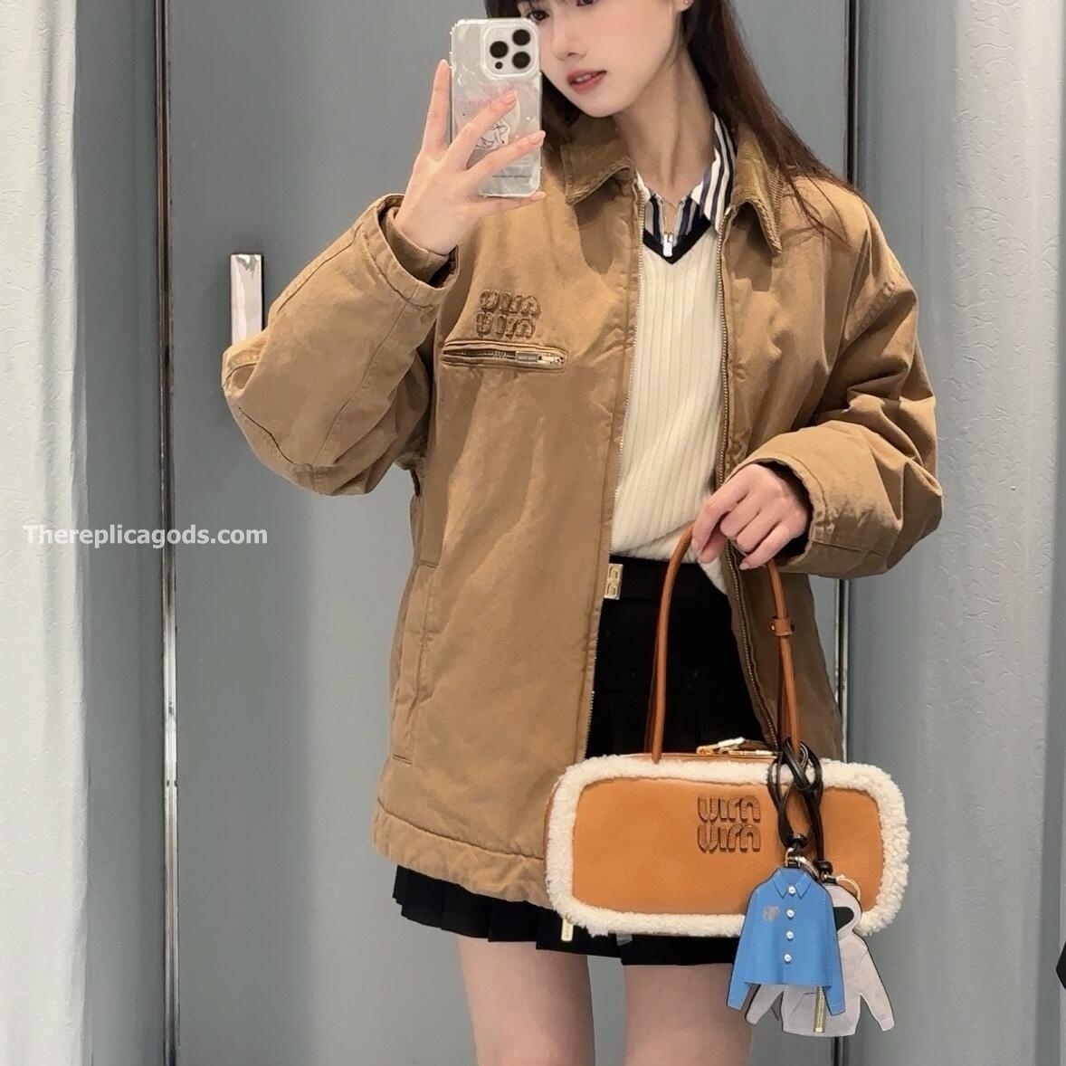 LEATHER SHIRT KEYCHAIN IN BLUE