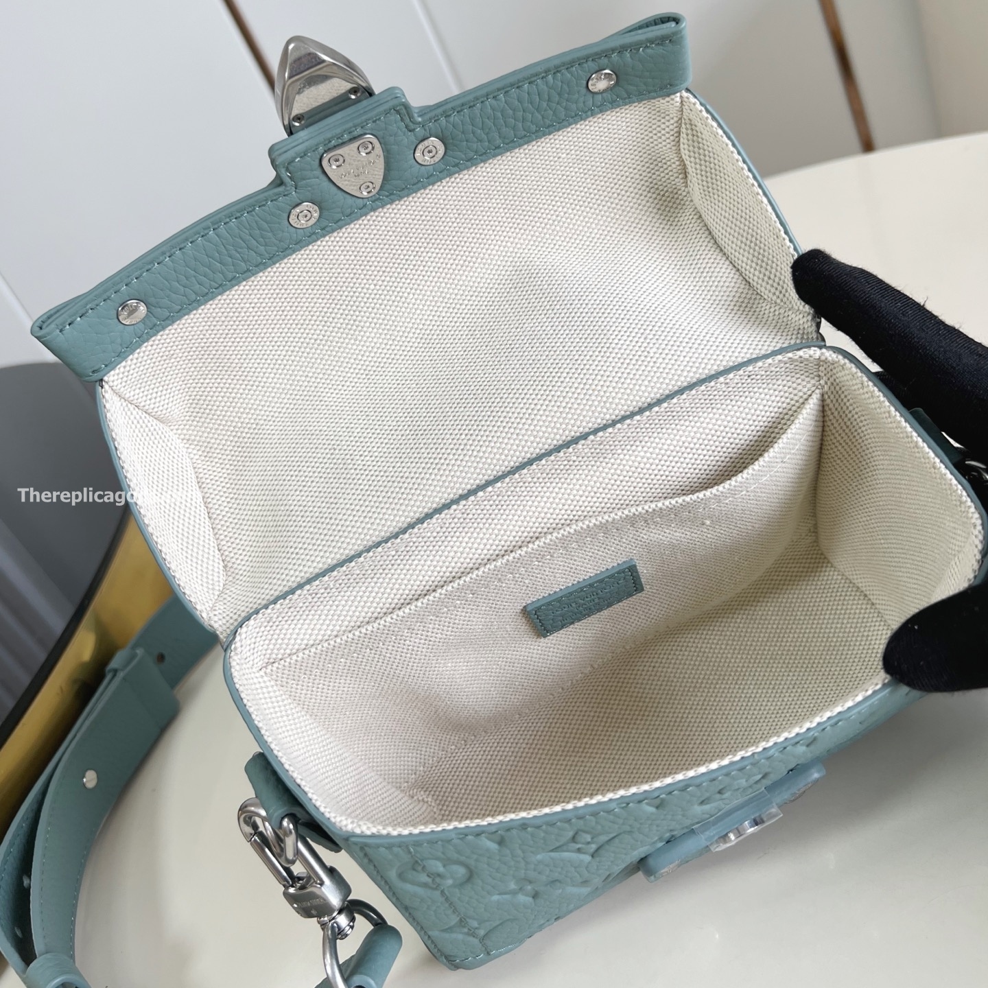 SOUL TRUNK BAG GREEN TAURILLON MONOGRAM M13870