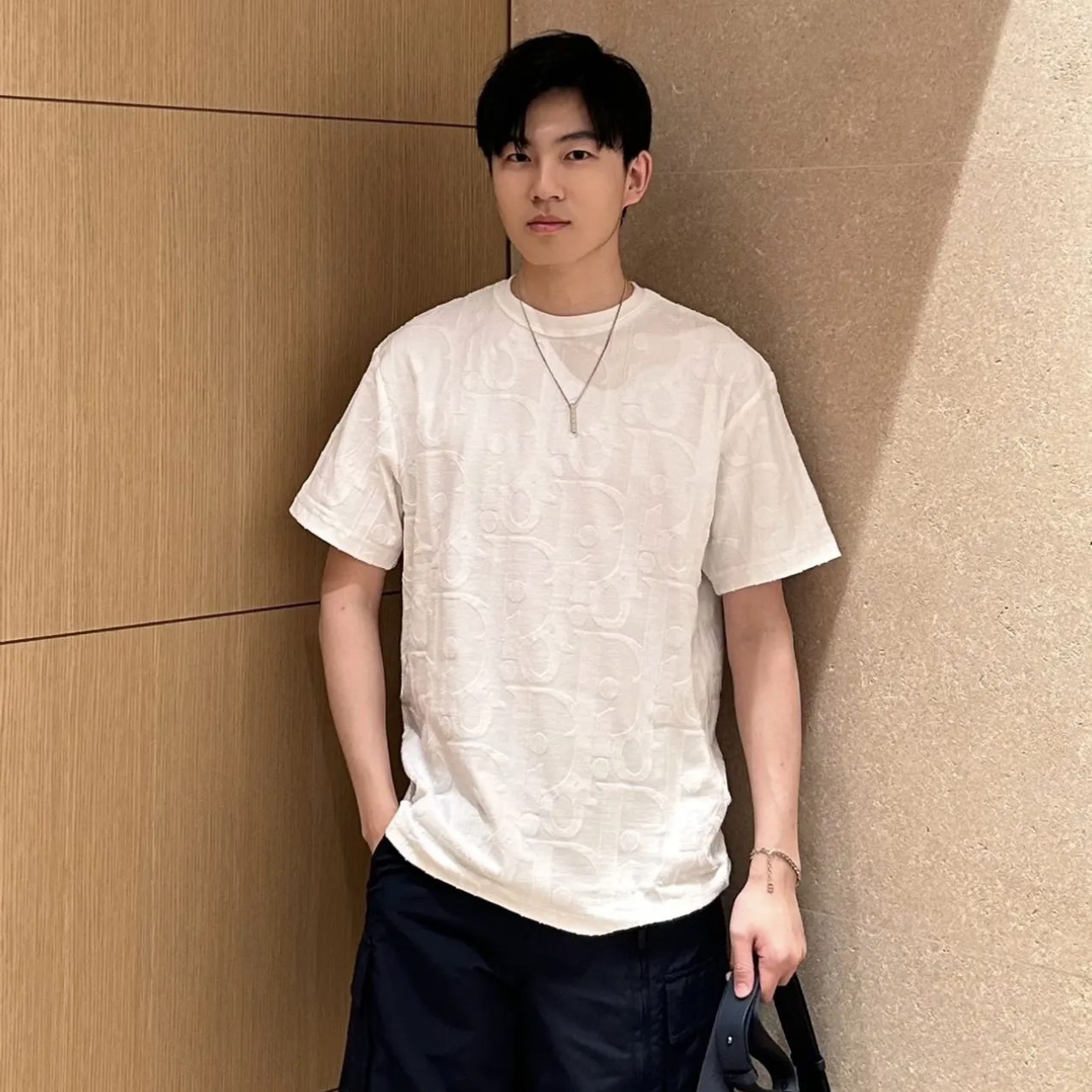 OBLIQUE T-SHIRT, RELAXED FIT WHITE COTTON JERSEY - TP572