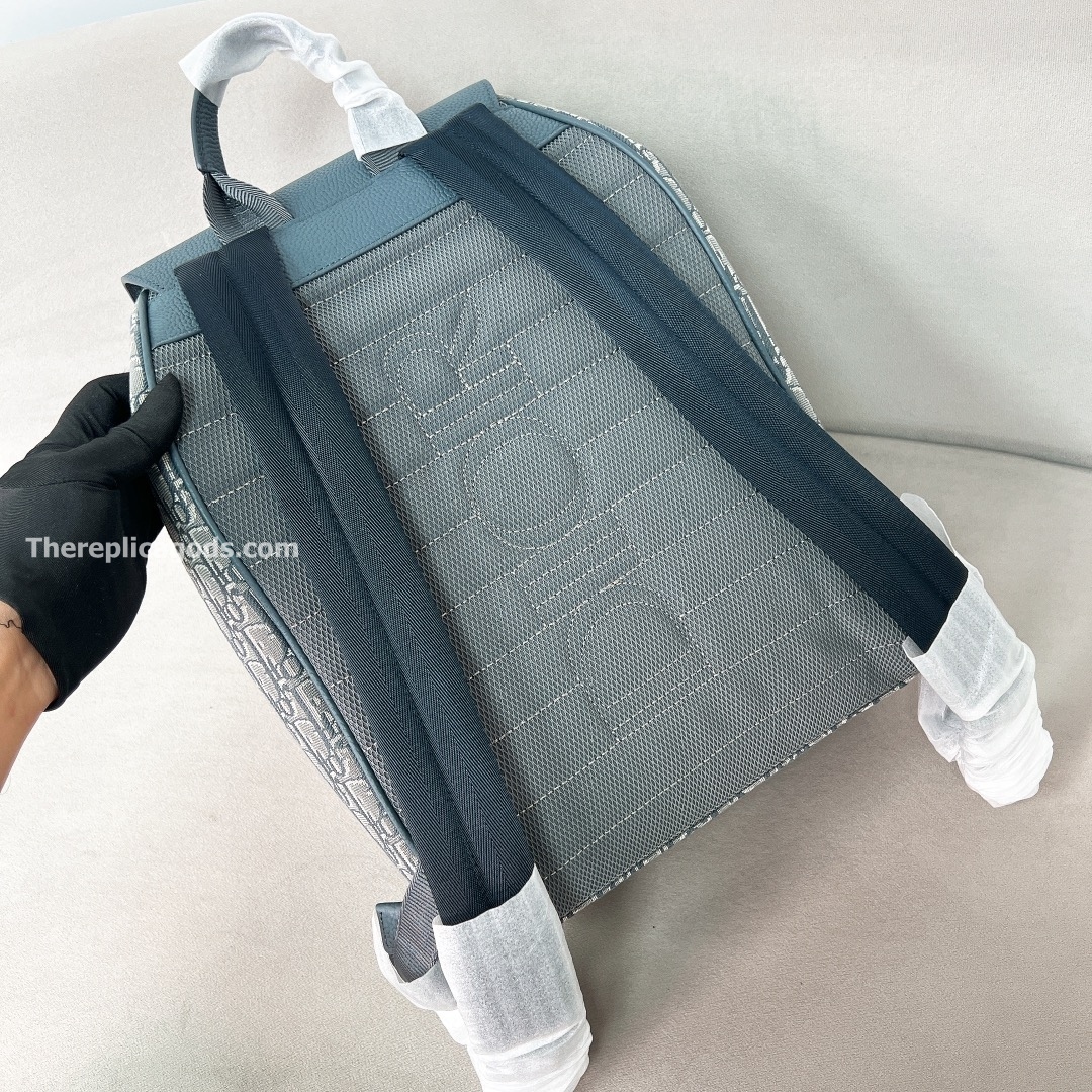 SADDLE BACKPACK WITH FLAP GREY GRAINED CALFSKIN