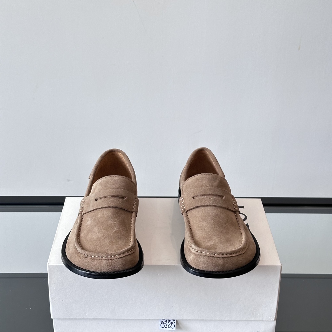 CAMPO BRUSHED-LEATHER LOAFERS