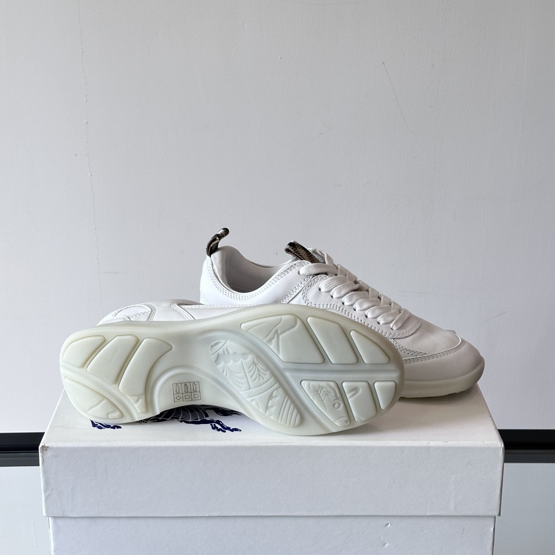 LEATHER MATRIX SNEAKERS IN WHITE - BBR133