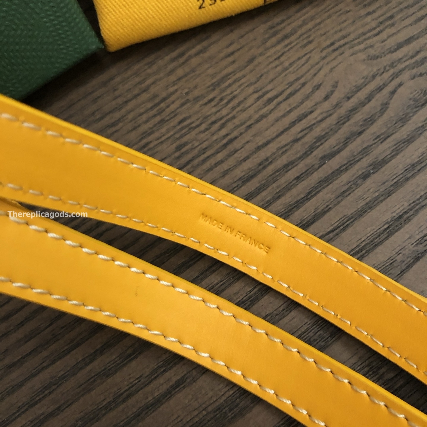 MONTMARTRE GM CASE IN YELLOW