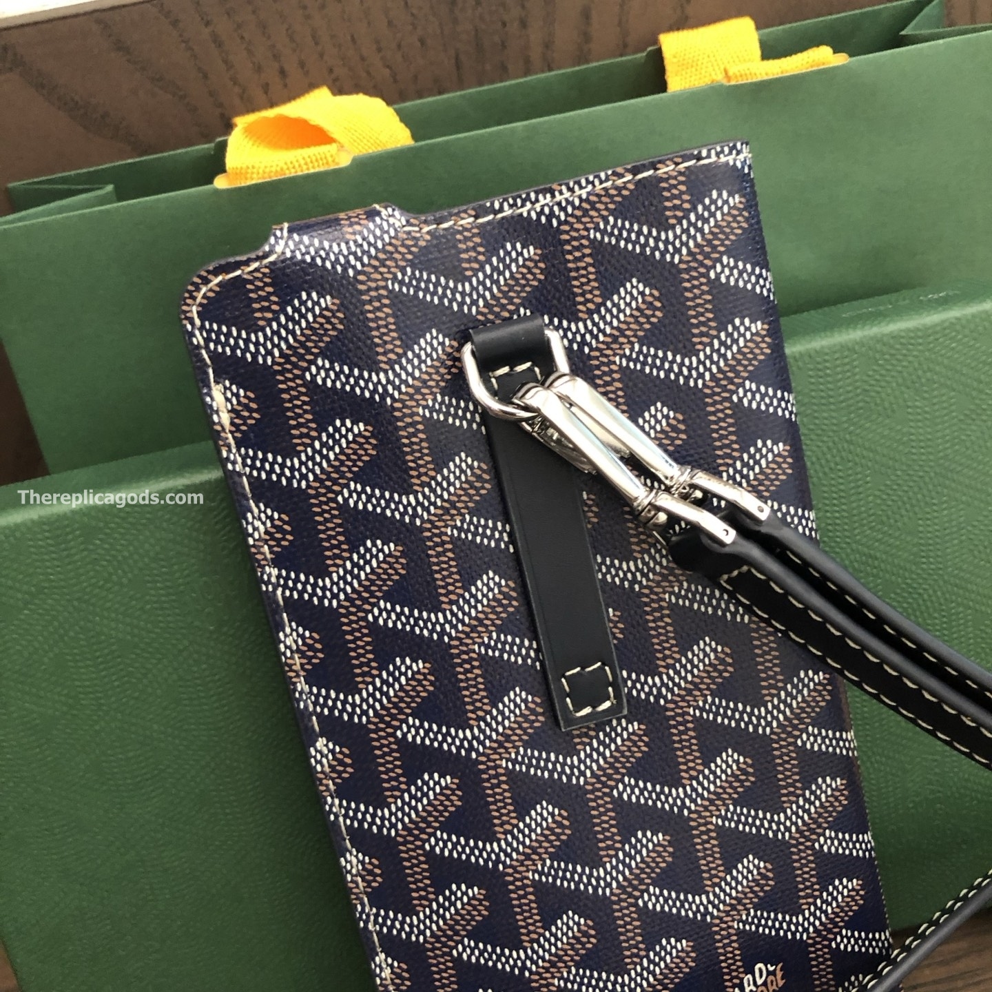 MONTMARTRE GM CASE IN NAVY BLUE