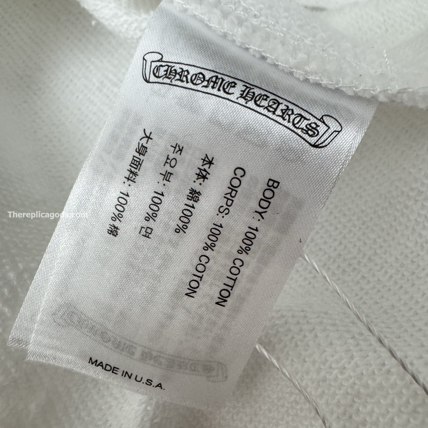 VERTICAL LOGO ZIP-UP HOODIE IN WHITE