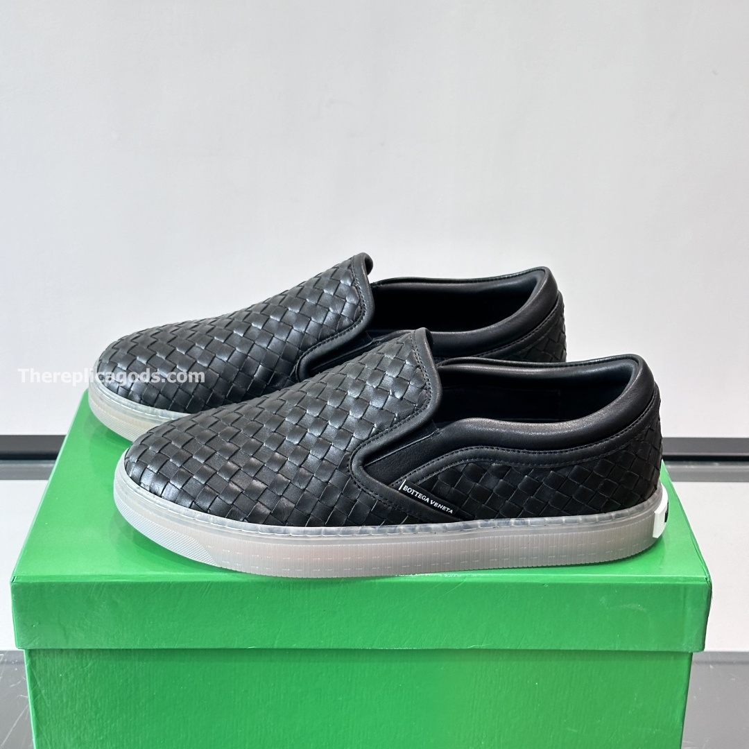 SERENA SNEAKERS IN BLACK - BV31