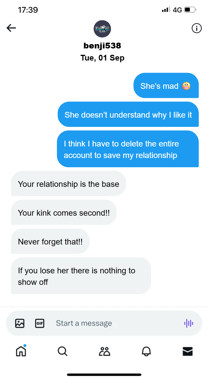 I Caught Him Uploading My Pics - Chapter 5, image 23