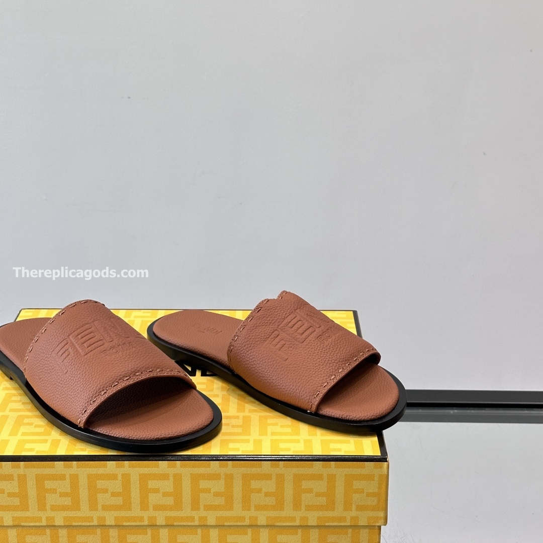 ROMA LOGO EMBOSSED SLIDES BROWN LEATHER - FD186