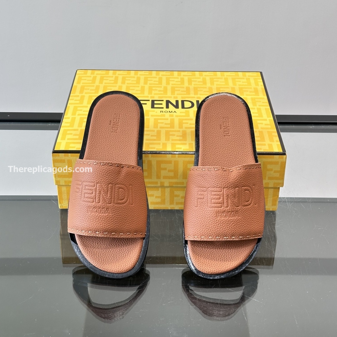 ROMA LOGO EMBOSSED SLIDES BROWN LEATHER - FD186