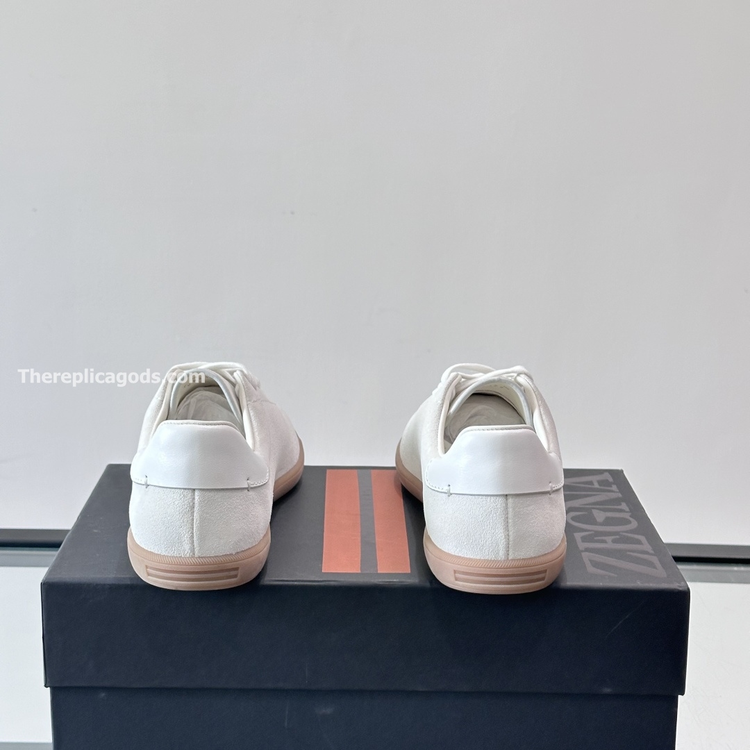 232 SUEDE SNEAKERS IN WHITE, photo 9