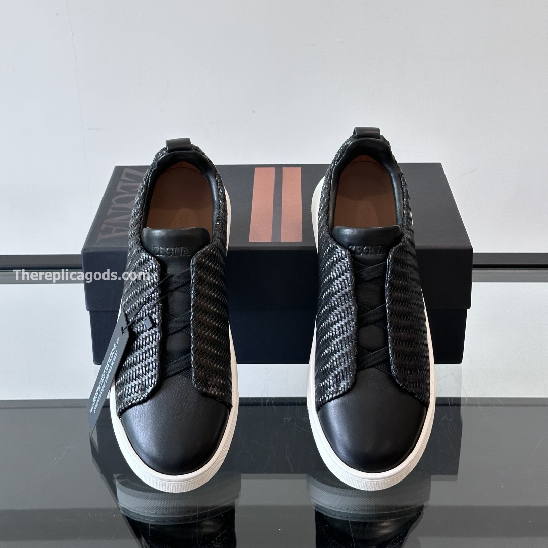 BLACK LEATHER TRIPLE STITCH SNEAKERS