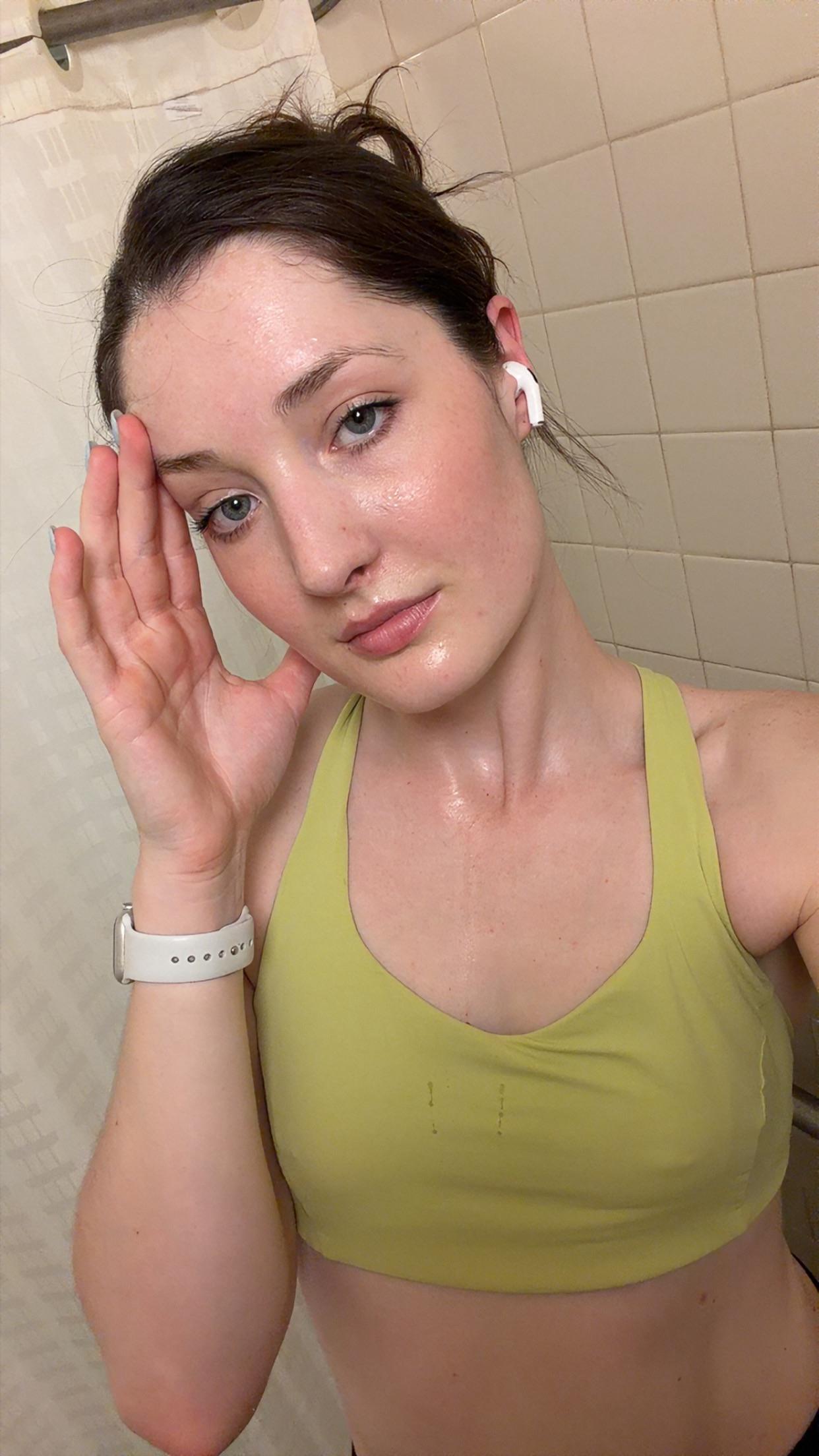 The Girls' Apartment: Part 2 - Late Night Sounds [Slow-burn], image 31
