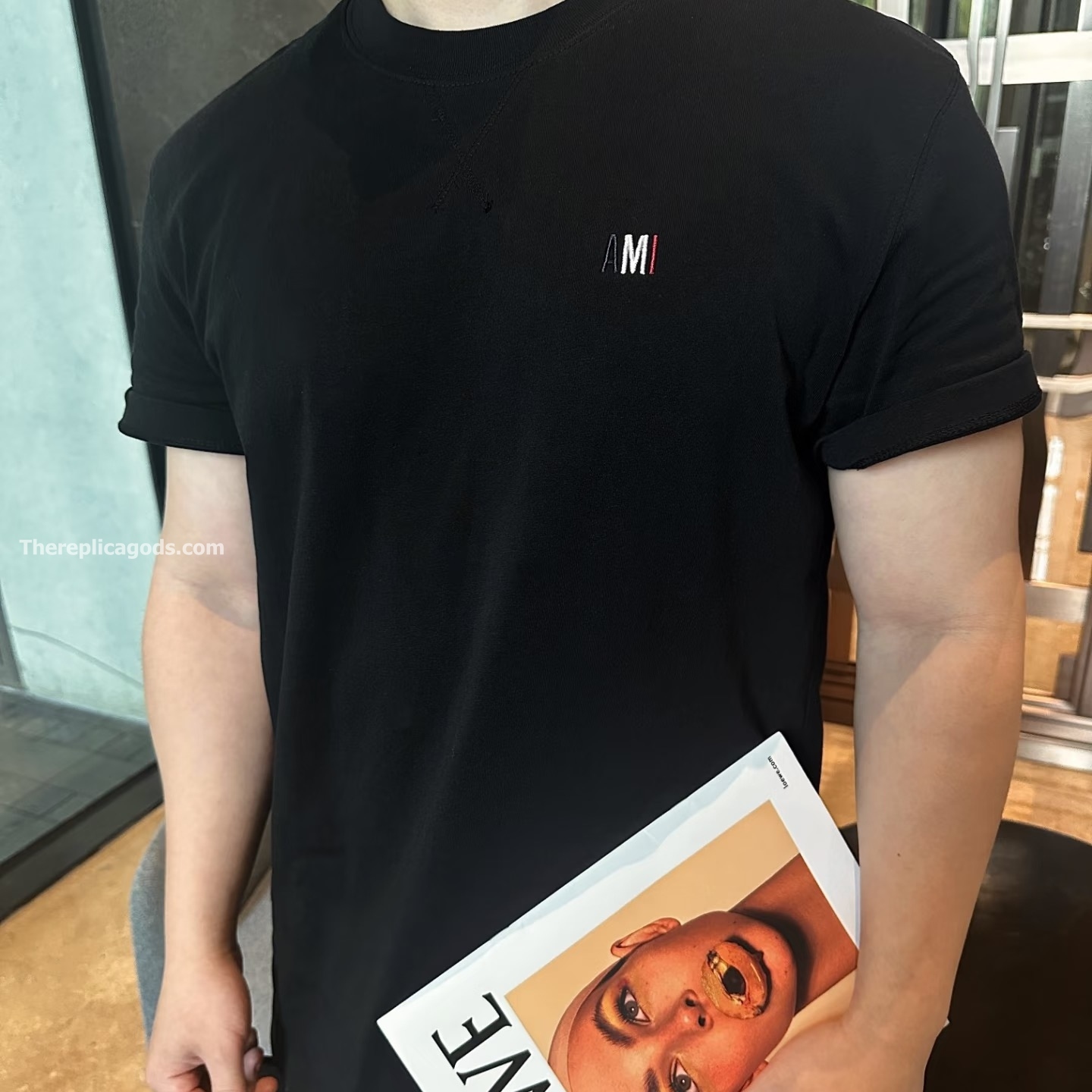 PARIS COTTON LOGO T-SHIRT IN BLACK - TP985