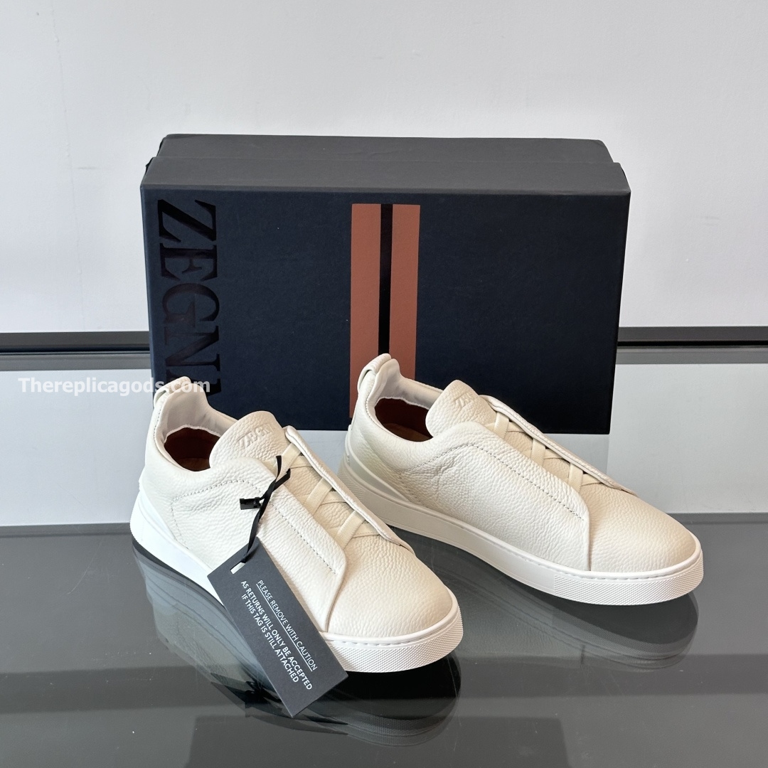 TRIPLE WHITE LEATHER TRIPLE STITCH SNEAKERS