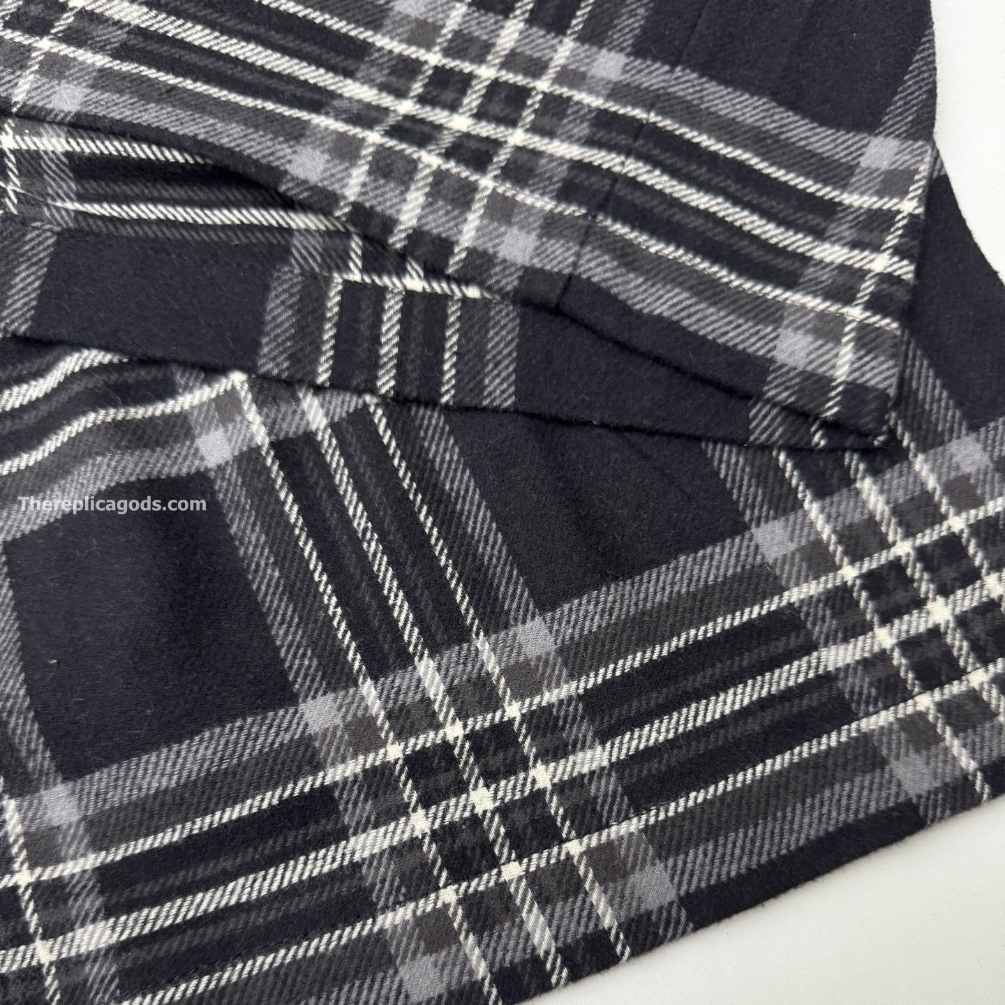 AFTER SCHOOL CROSS PATCH FLANNEL PANTS, photo 9
