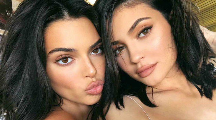 Kylie And Kendall Jenner Help Out A Disgruntled Employee Joip Xl Image Chest Free Image 