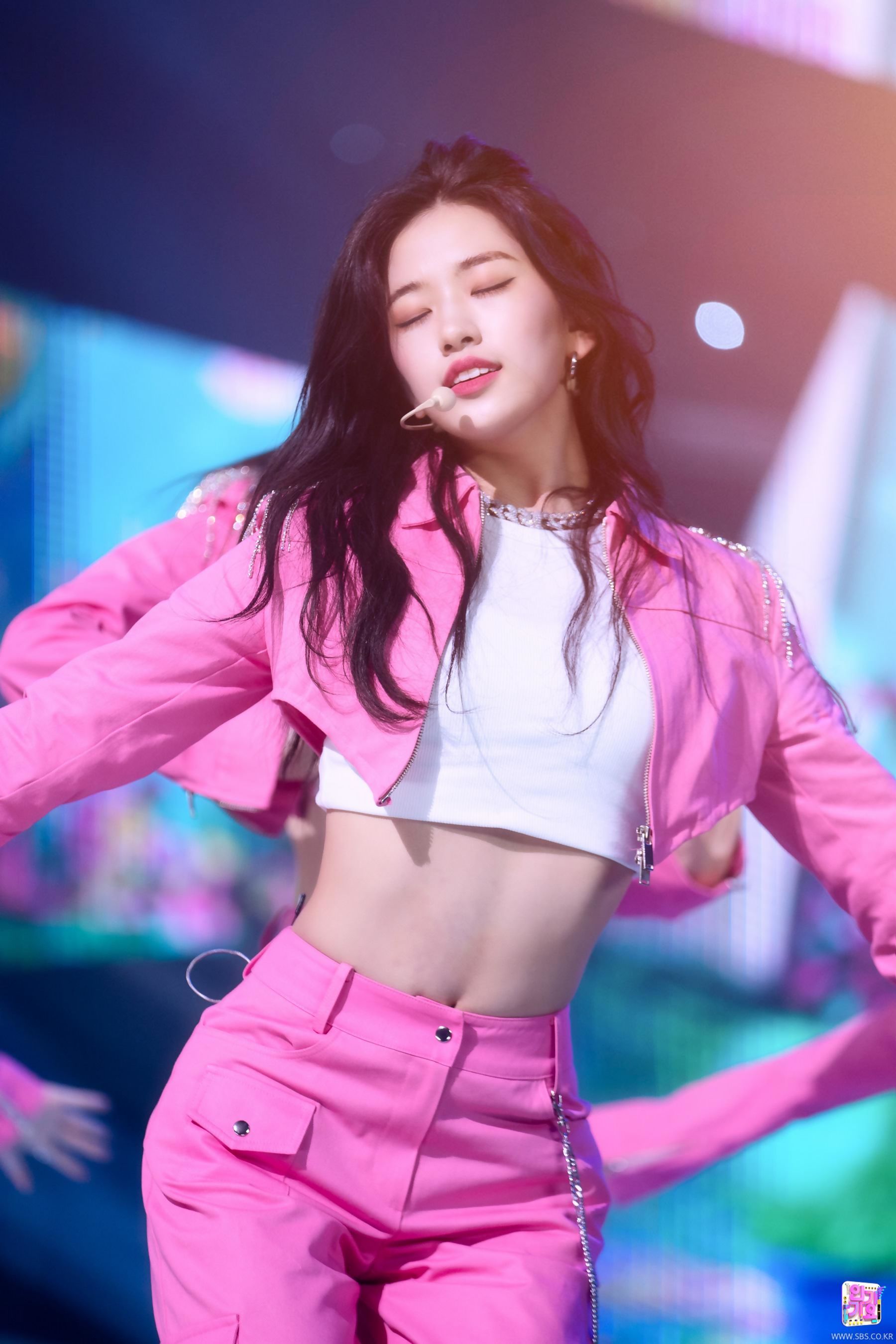 [L] (Kpop)Ahn Yujin from Ive gives your Jerk Off Instructions. - Image ...