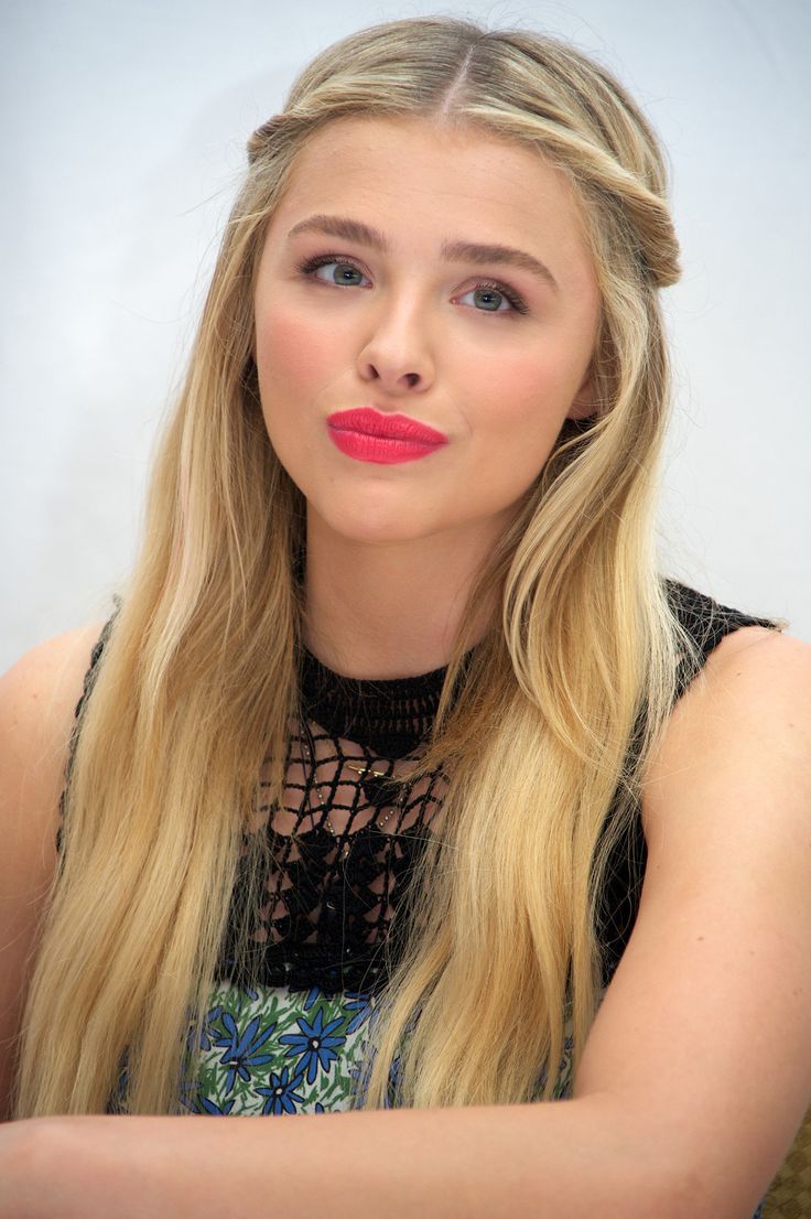 XL] Oral Fixation: Dick Suckers Anonymous ft. Chloe Grace Moretz, Miranda  Cosgrove, Dove Cameron, & Debby Ryan, pt 1 - Image Chest - Free Image  Hosting And Sharing Made Easy