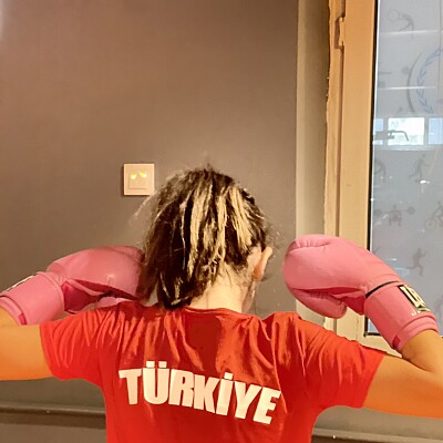 Image For Post | Hülya duru gündüz Türkiye boks milli takımı forması
