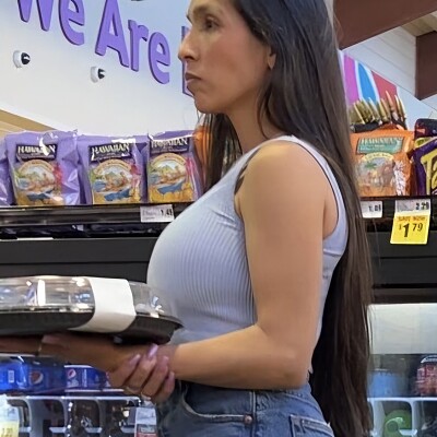 Image For Post Examine Vol. 25 Big Boob Latina Milf in short shorts 🤳