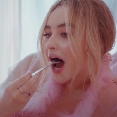 Mv - Sue Me - Sabrina Carpenter [2018] - Image Chest - Free Image 