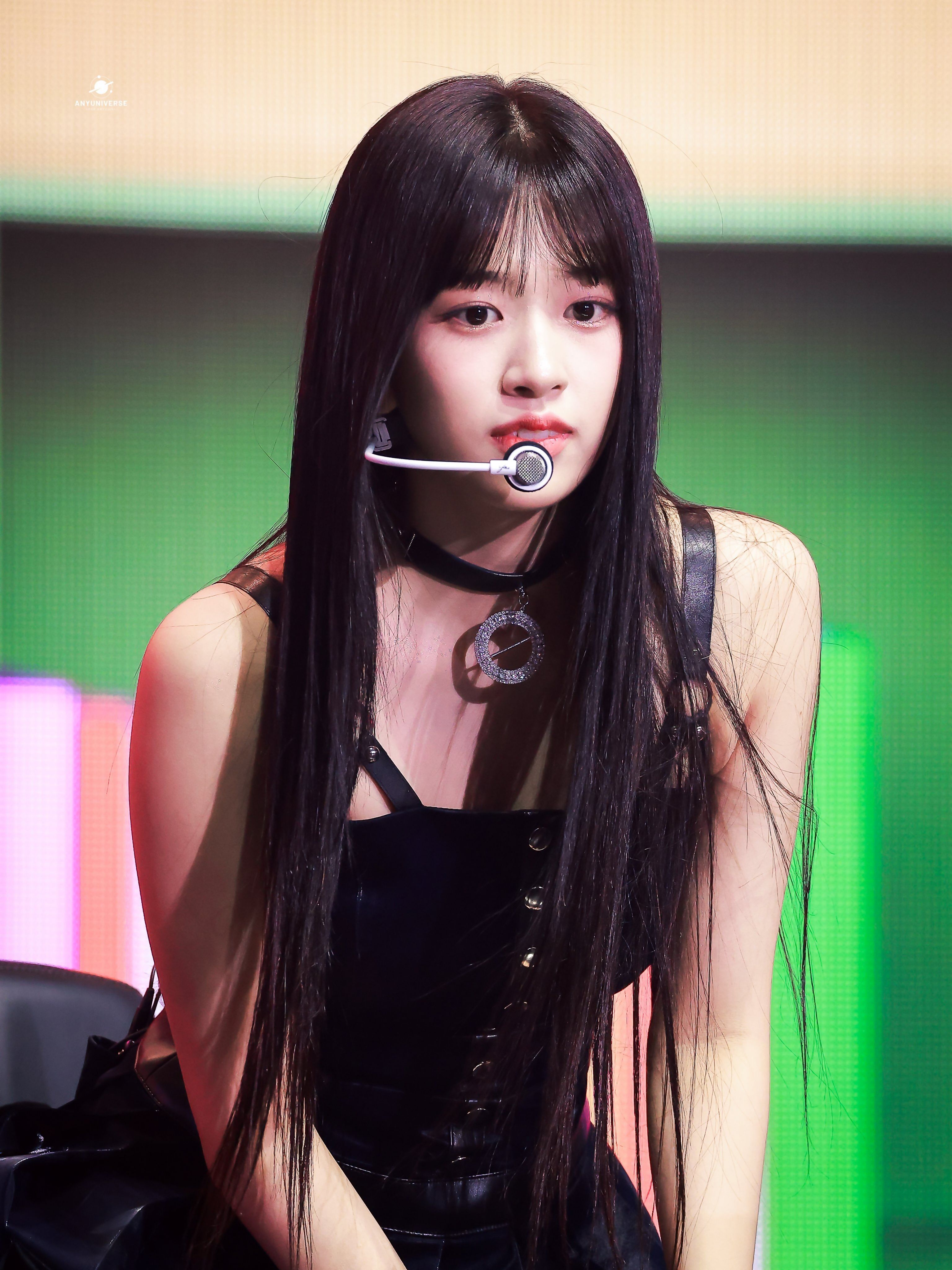 [L] (Kpop)Ahn Yujin from Ive gives your Jerk Off Instructions. - Image ...