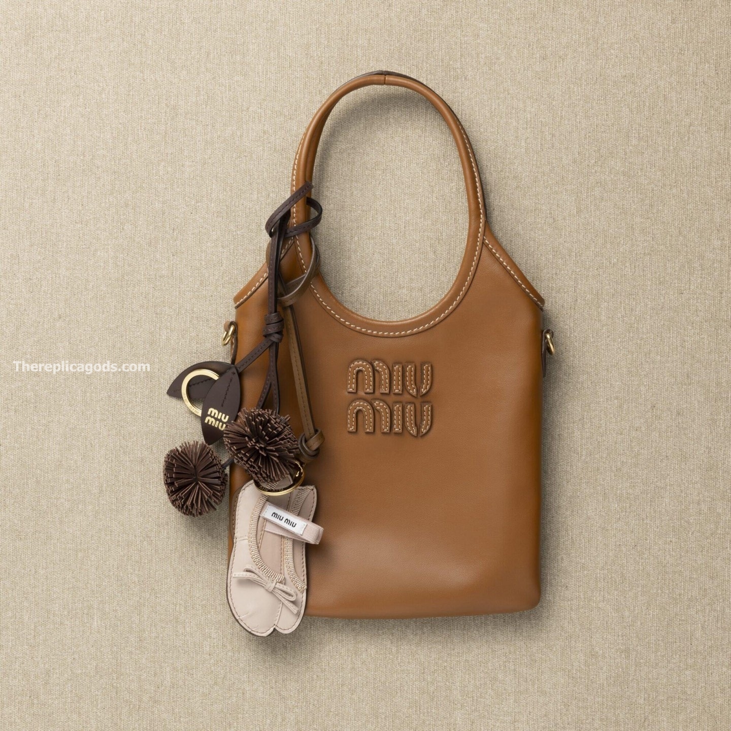 BALLET LEATHER KEYCHAIN TRICK