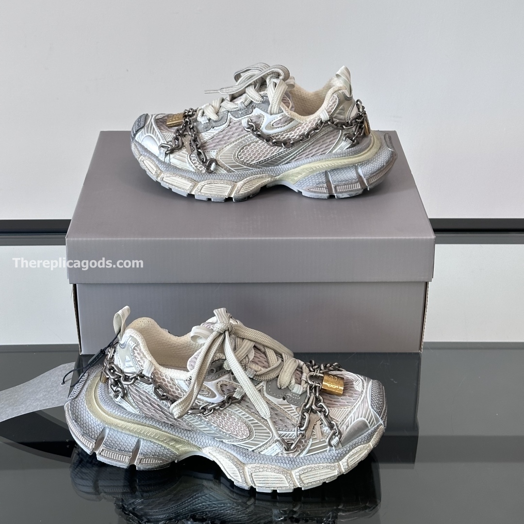 3XL CHAIN MESH SNEAKERS IN GREY - BB275