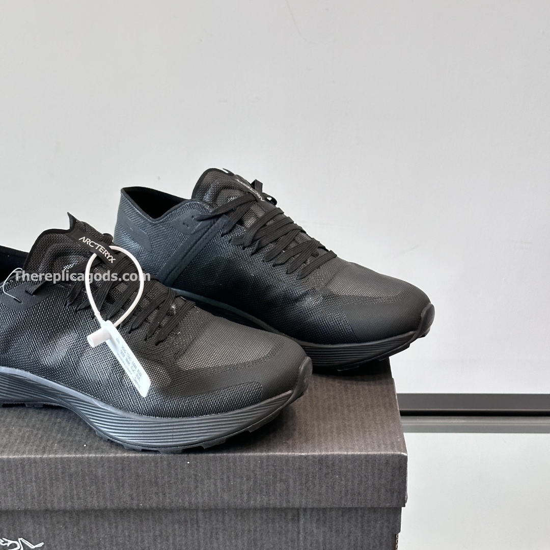 NORVAN SL 2 SNEAKERS IN BLACK