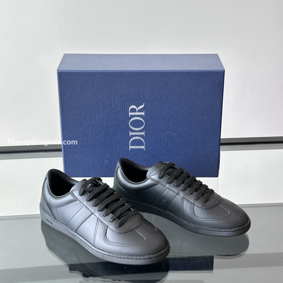 B01 MATCHPOINT SNEAKERS BLACK SMOOTH CALFSKIN - CD409