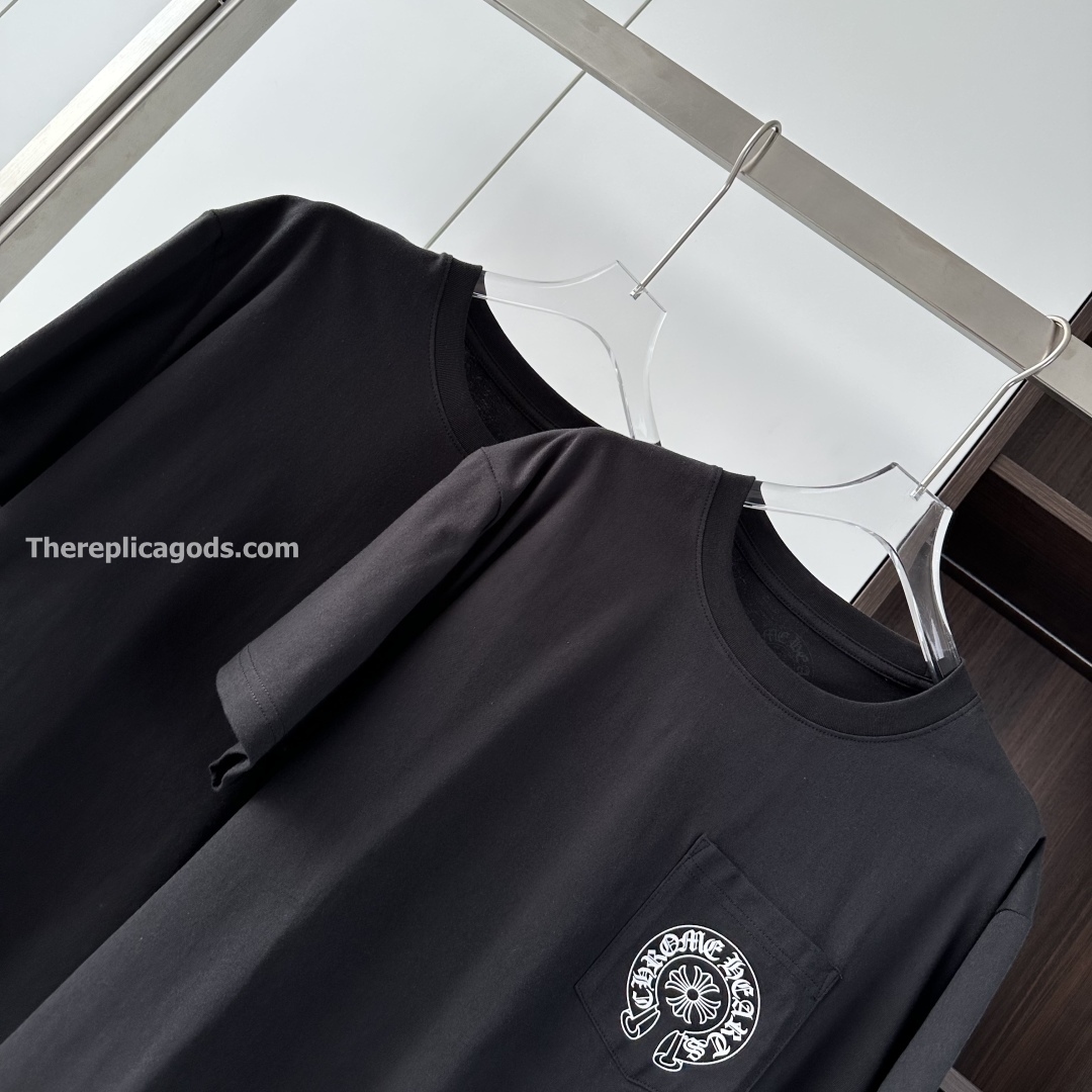 CROSS T-SHIRT IN BLACK - TP591