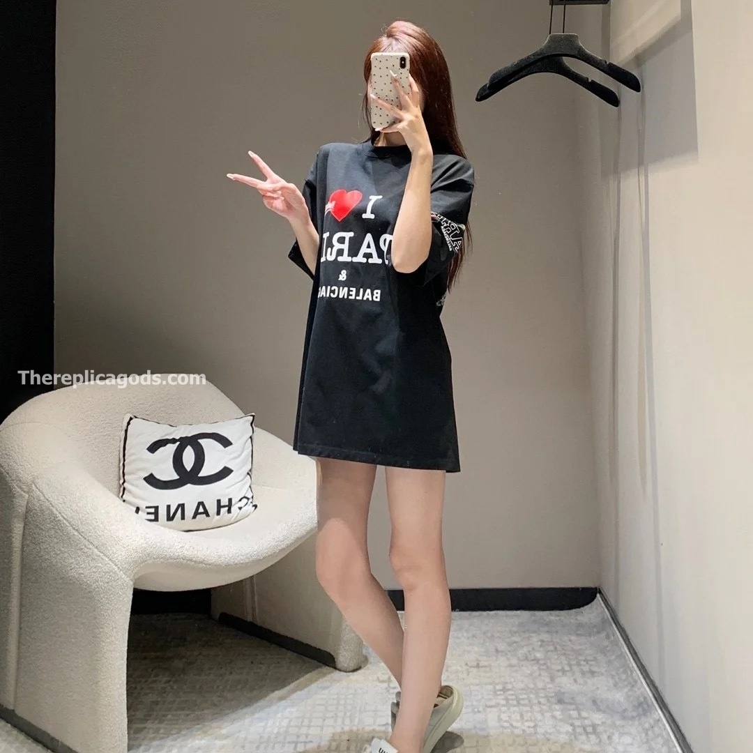 OVERLAYER POLITICAL CAMPAIGN T-SHIRT IN BLACK - TP595
