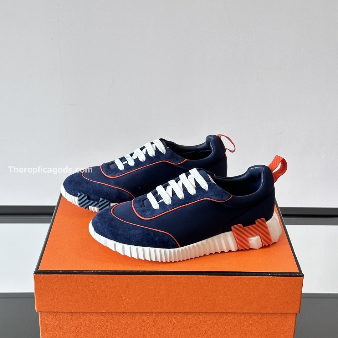 BOUNCING SNEAKERS IN BLUE - H262