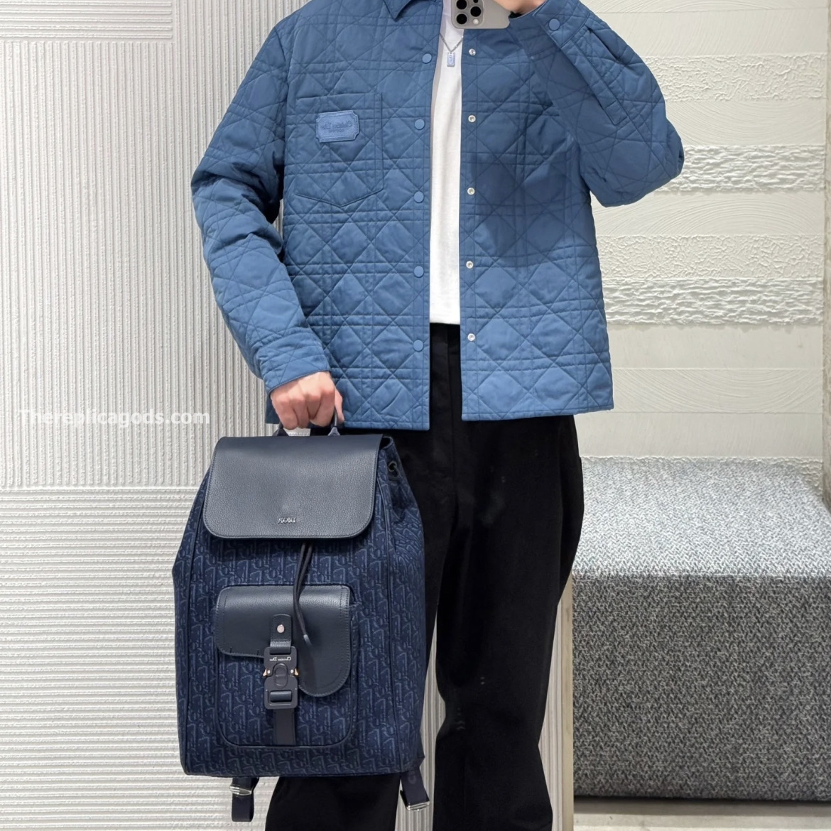 SADDLE BACKPACK WITH FLAP NAVY BLUE GRAINED CALFSKIN